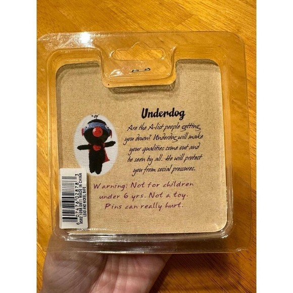 VooDoo‎ Friends Underdog Keychain NIB - Picture 2 of 2